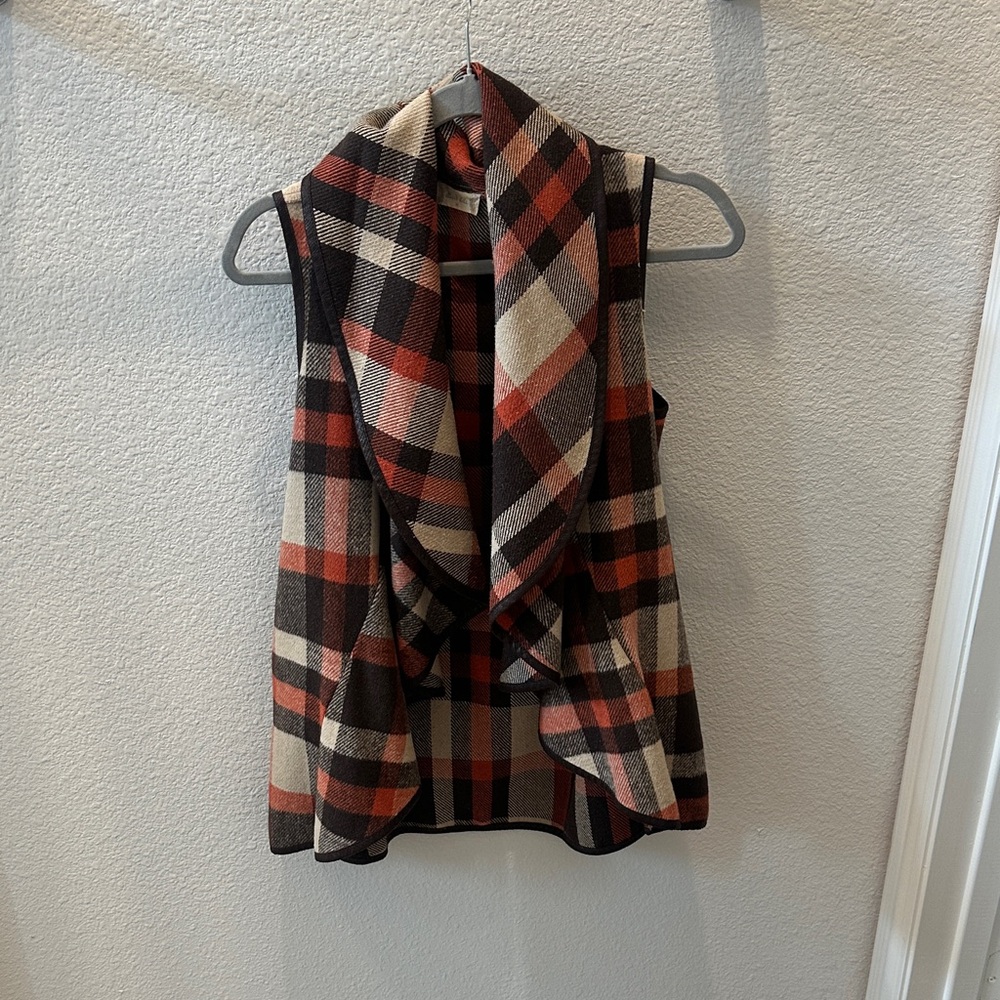 Altar'd State Plaid Sleeveless Top - Red, Black, Cream